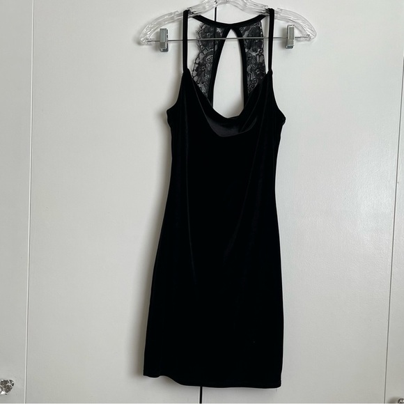 Lulus Sultry Summoning Black Velvet Bodycon Dress - Picture 1 of 8